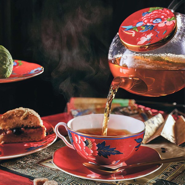 So Sánh Ấm Trà Thủy Tinh Và Ấm Trà Sứ Xương