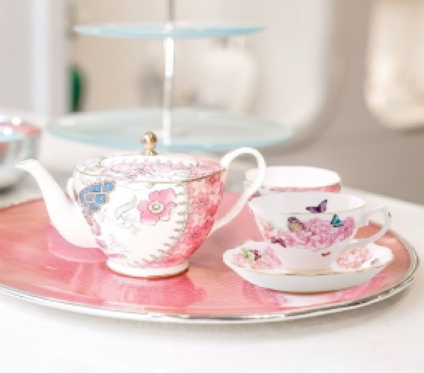 So Sánh Ấm Trà Thủy Tinh Và Ấm Trà Sứ Xương