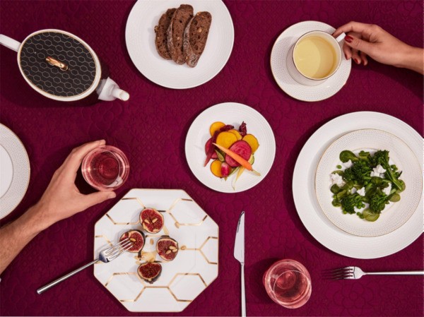 Trang Trí Nhà Đẹp Sang Chảnh Với Gốm Sứ Anh