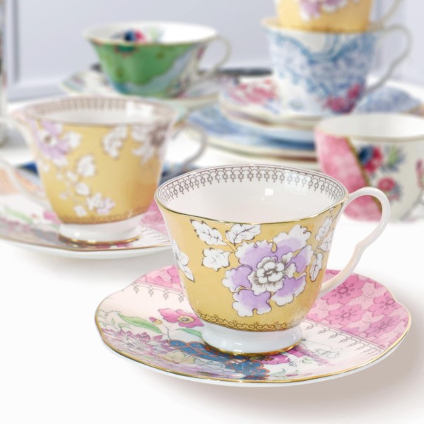 Các Dáng Tách Trà Anh Quốc Thông Dụng