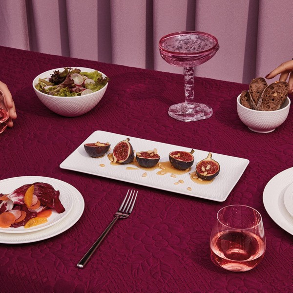 Hướng Dẫn Phân Biệt Gốm Sứ Anh Và Gốm Sứ Việt Nam Theo Ý Kiến Của Chuyên Gia