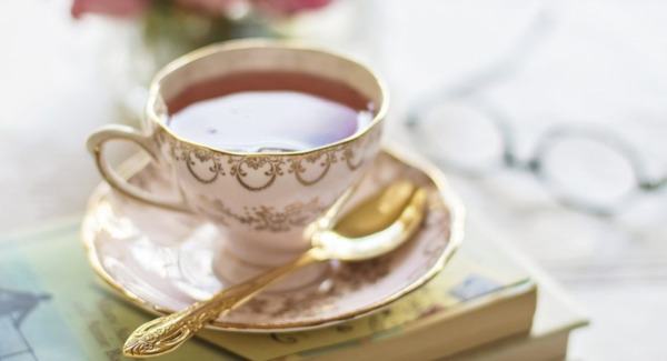 Kinh Nghiệm Chọn Mua Tách Trà Anh Vintage Theo Ý Kiến Của Chuyên Gia