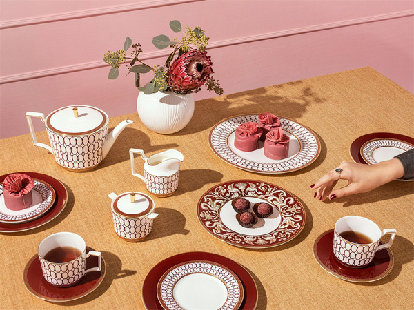 5 Mẹo Kết Hợp Bộ Bàn Ăn Sứ Xương Sang Trọng Tại Nhà