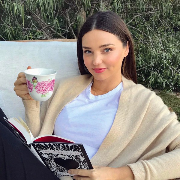 Royal Albert Miranda Kerr Friendship Collection – Nét Nữ Tính Đến Từ Anh Quốc